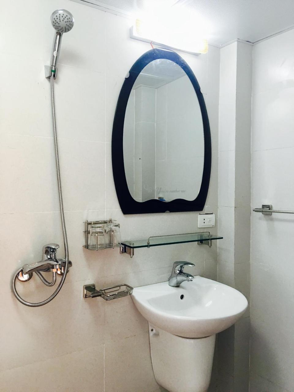 Awa Downtown Hostel Hanoi Eksteriør billede