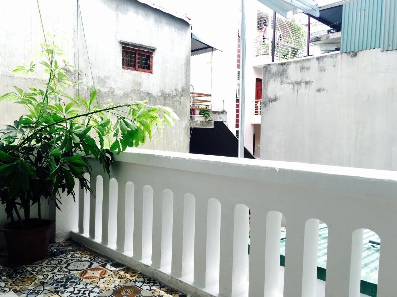 Awa Downtown Hostel Hanoi Eksteriør billede