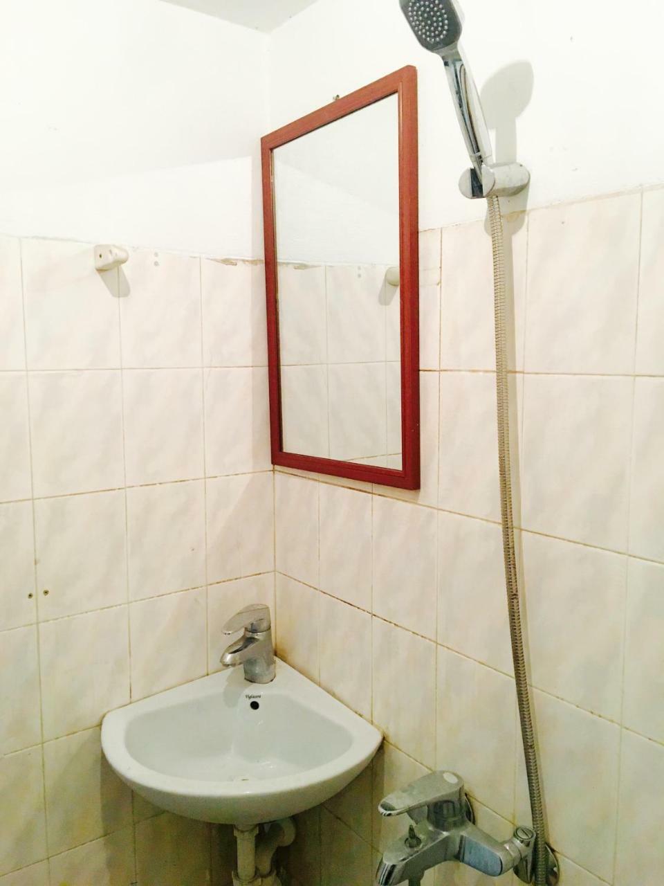 Awa Downtown Hostel Hanoi Eksteriør billede